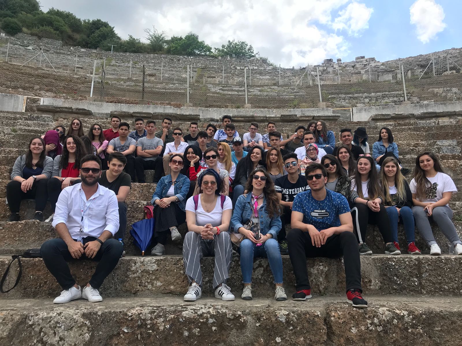 bursa özel baf anadolu lisesi efes gezisinde